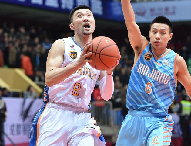 关于转会期尤文图斯备战CBA常规赛；临场应变细节曝光；态度坚定；医务组通报恢复的信息